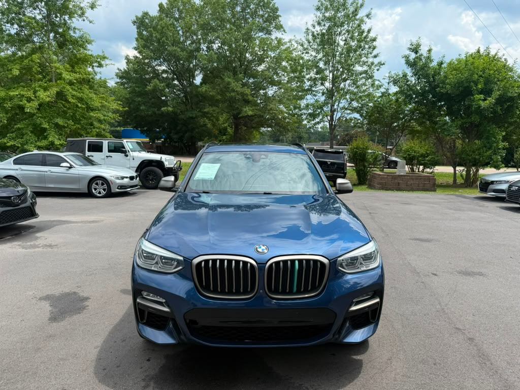 2018 BMW X3 SPORT M40i.