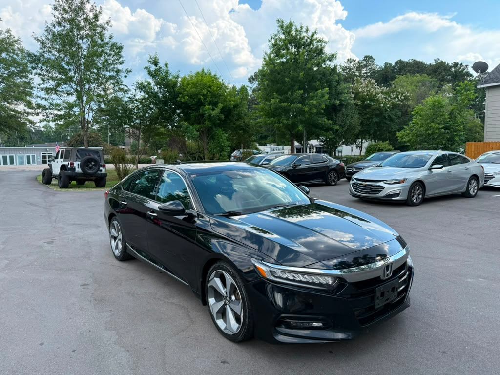 2018 HONDA ACCORD TOURING BLACK