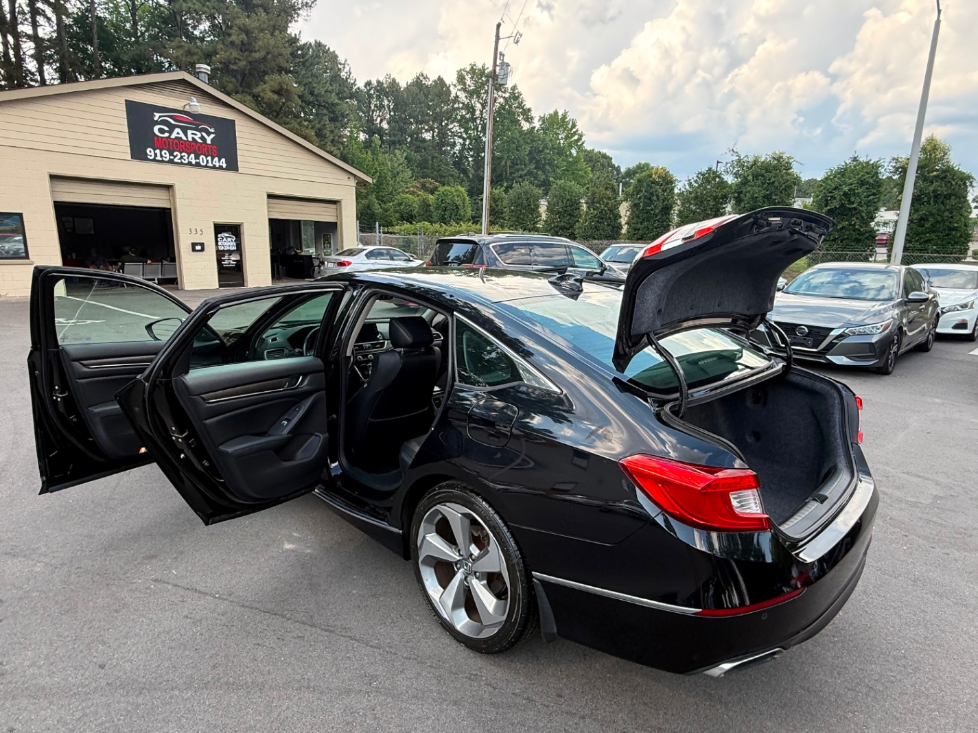 2018 HONDA ACCORD TOURING BLACK