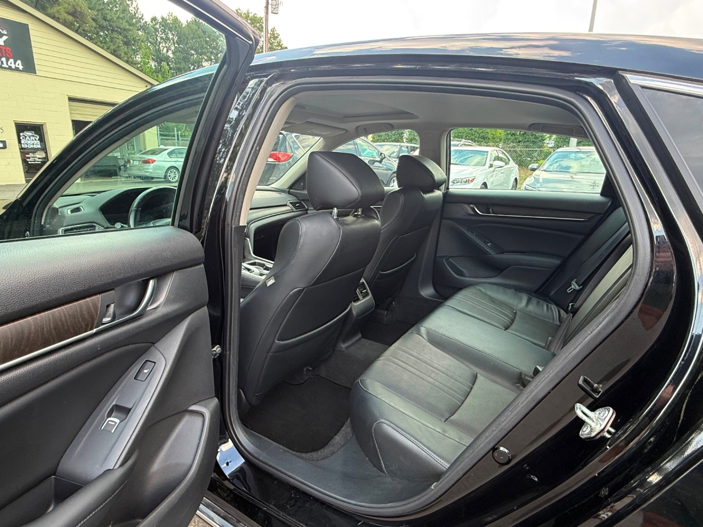2018 HONDA ACCORD TOURING BLACK