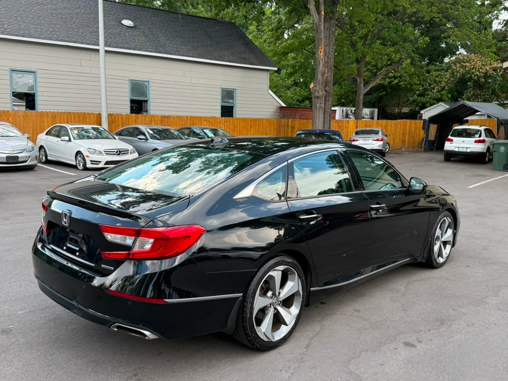 2018 HONDA ACCORD TOURING BLACK