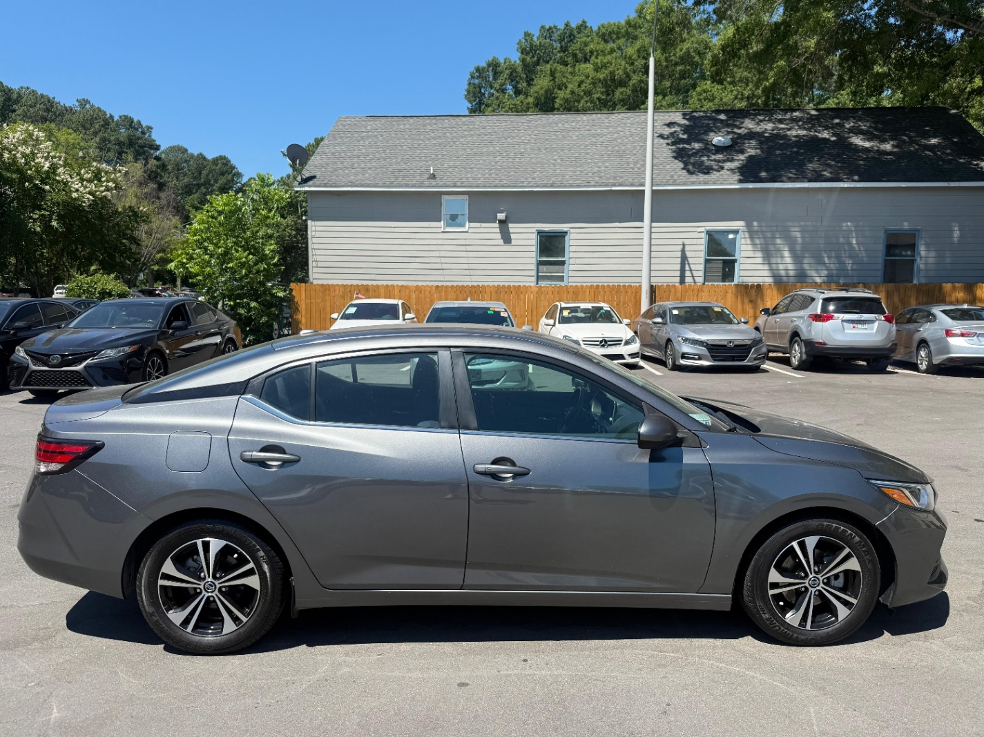 2021 NISSAN SENTRA SV