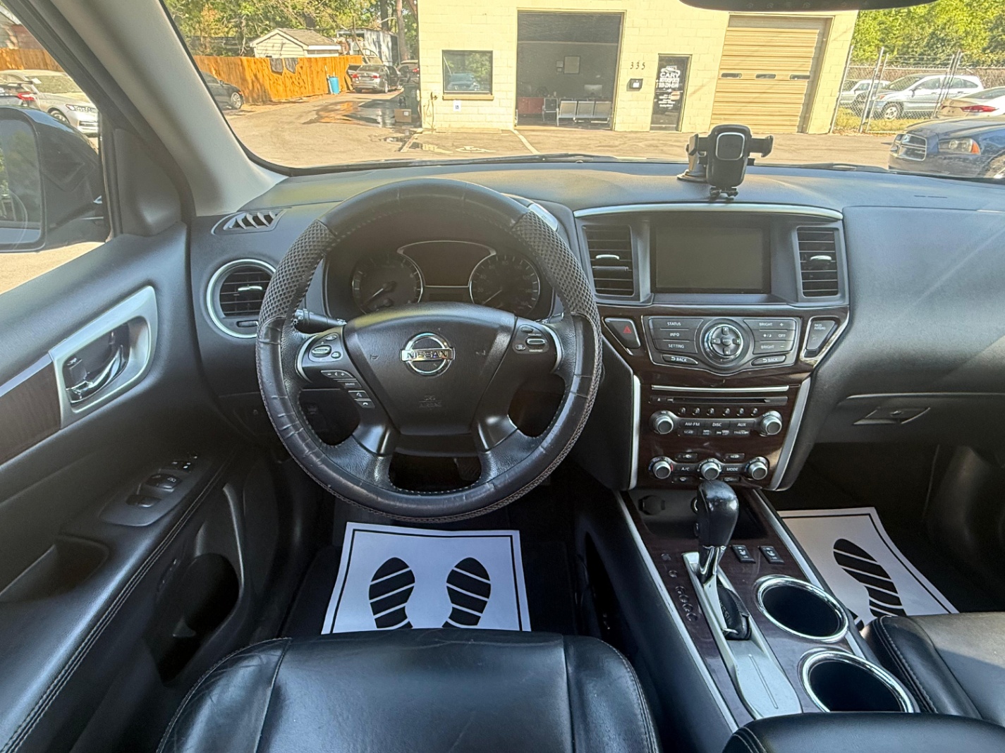 2013 NISSAN PATHFINDER SL FWD