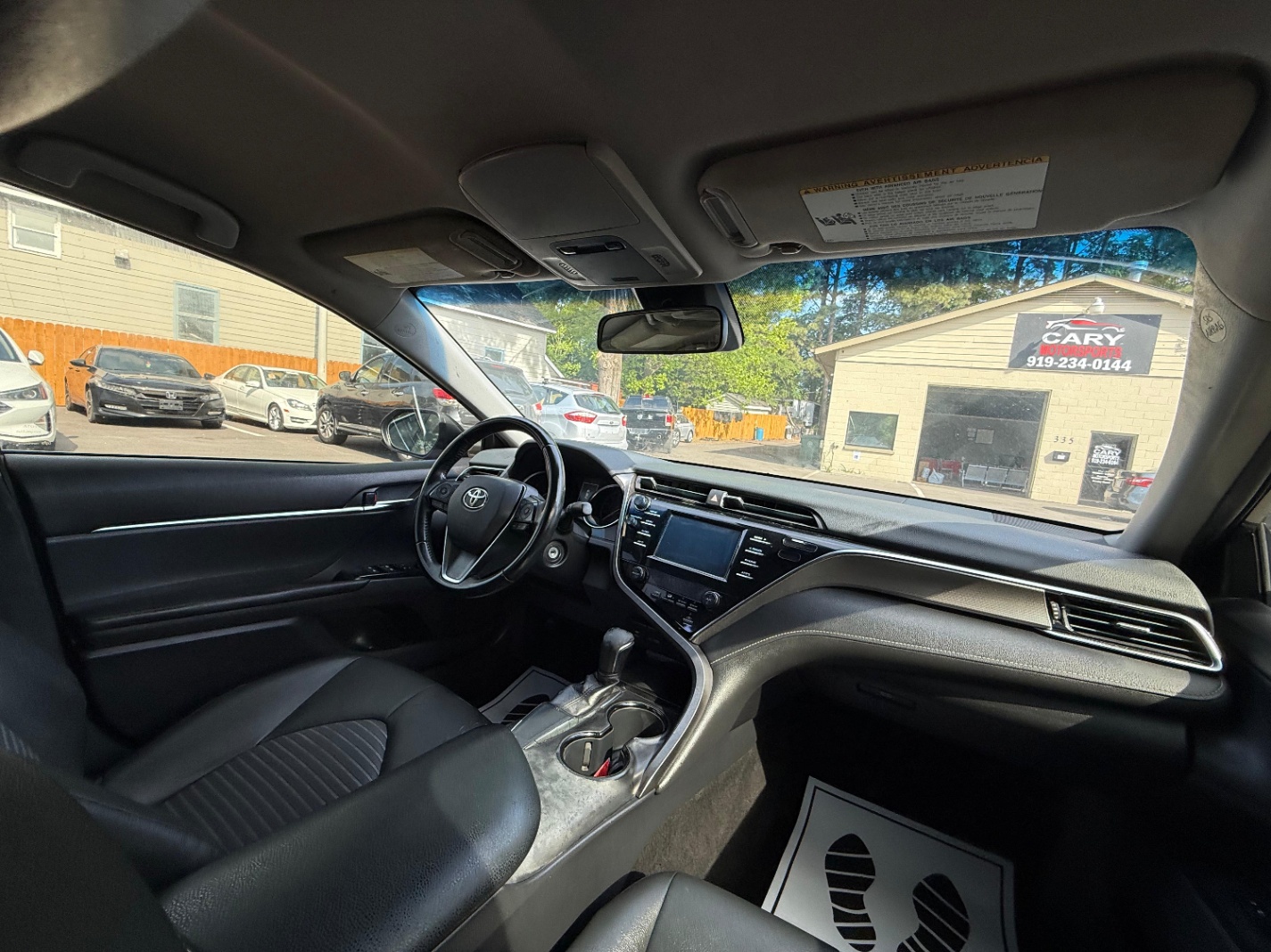 2018 TOYOTA Camry SE
