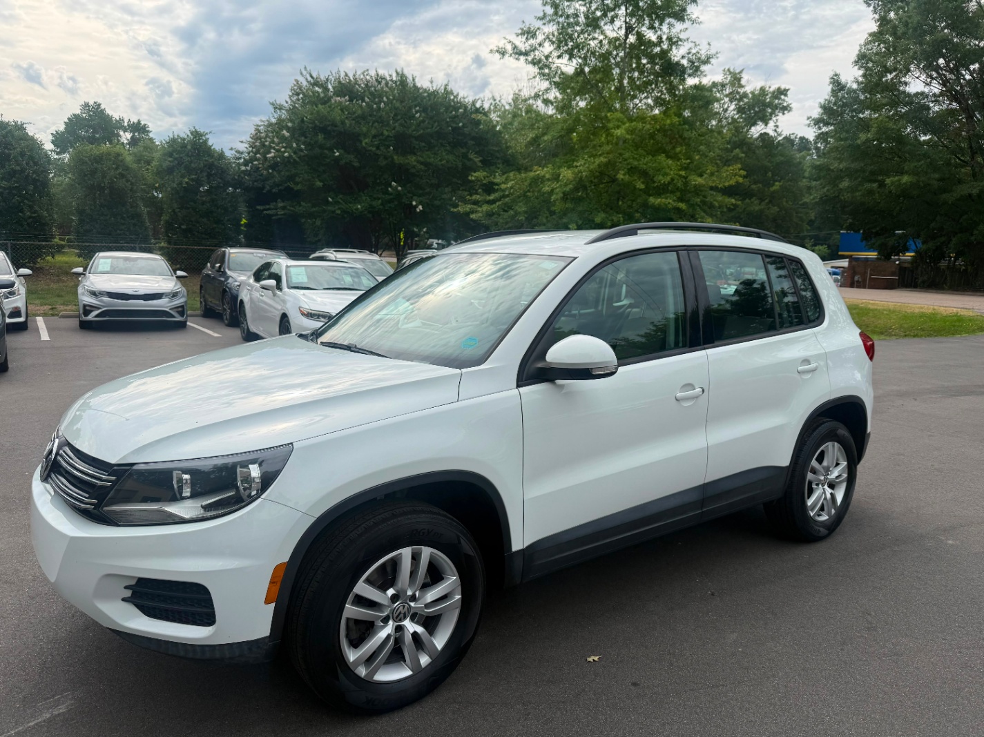 2016 VOLKSWAGEN TIGUAN SEL