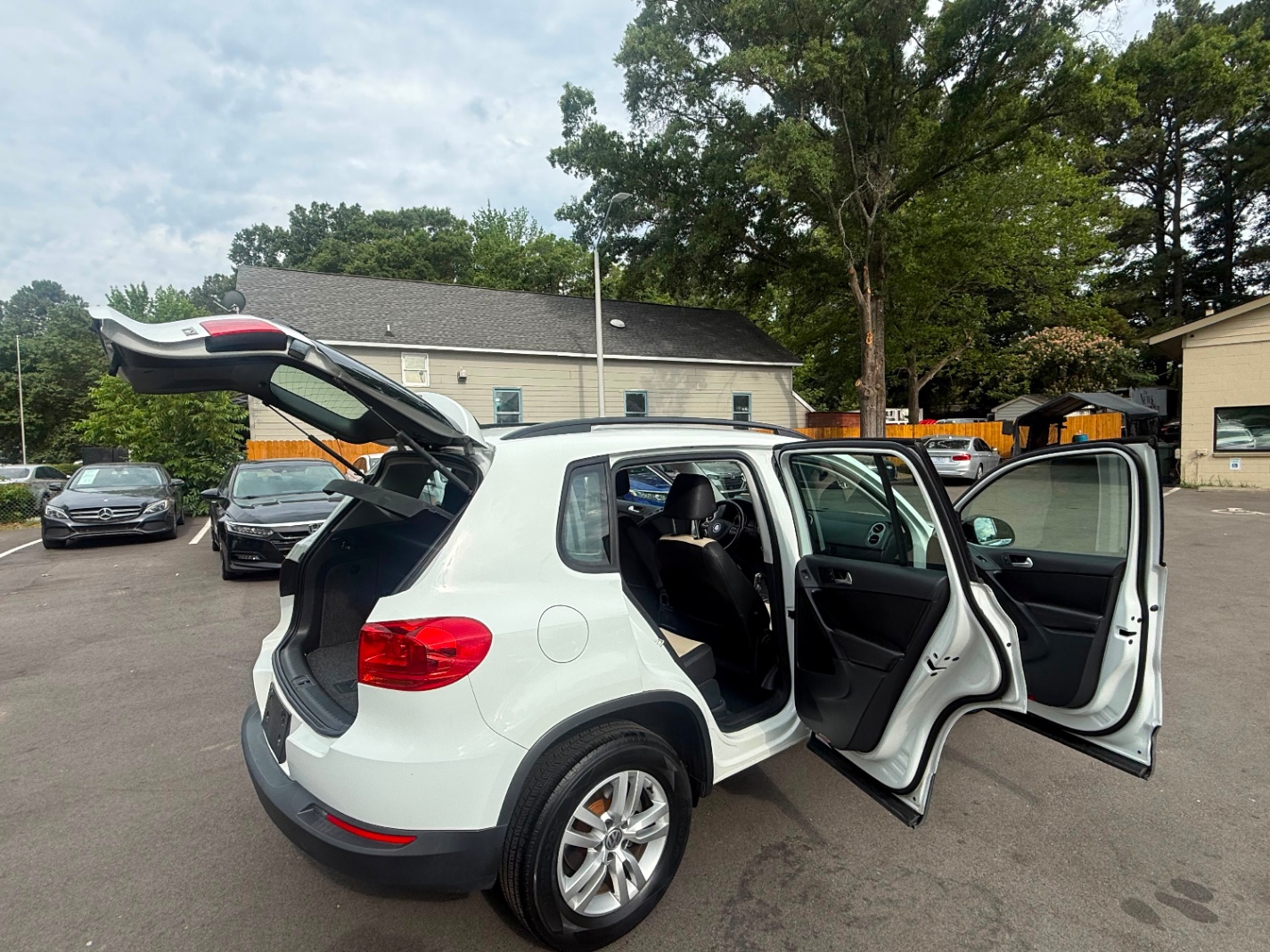 2016 VOLKSWAGEN TIGUAN SEL
