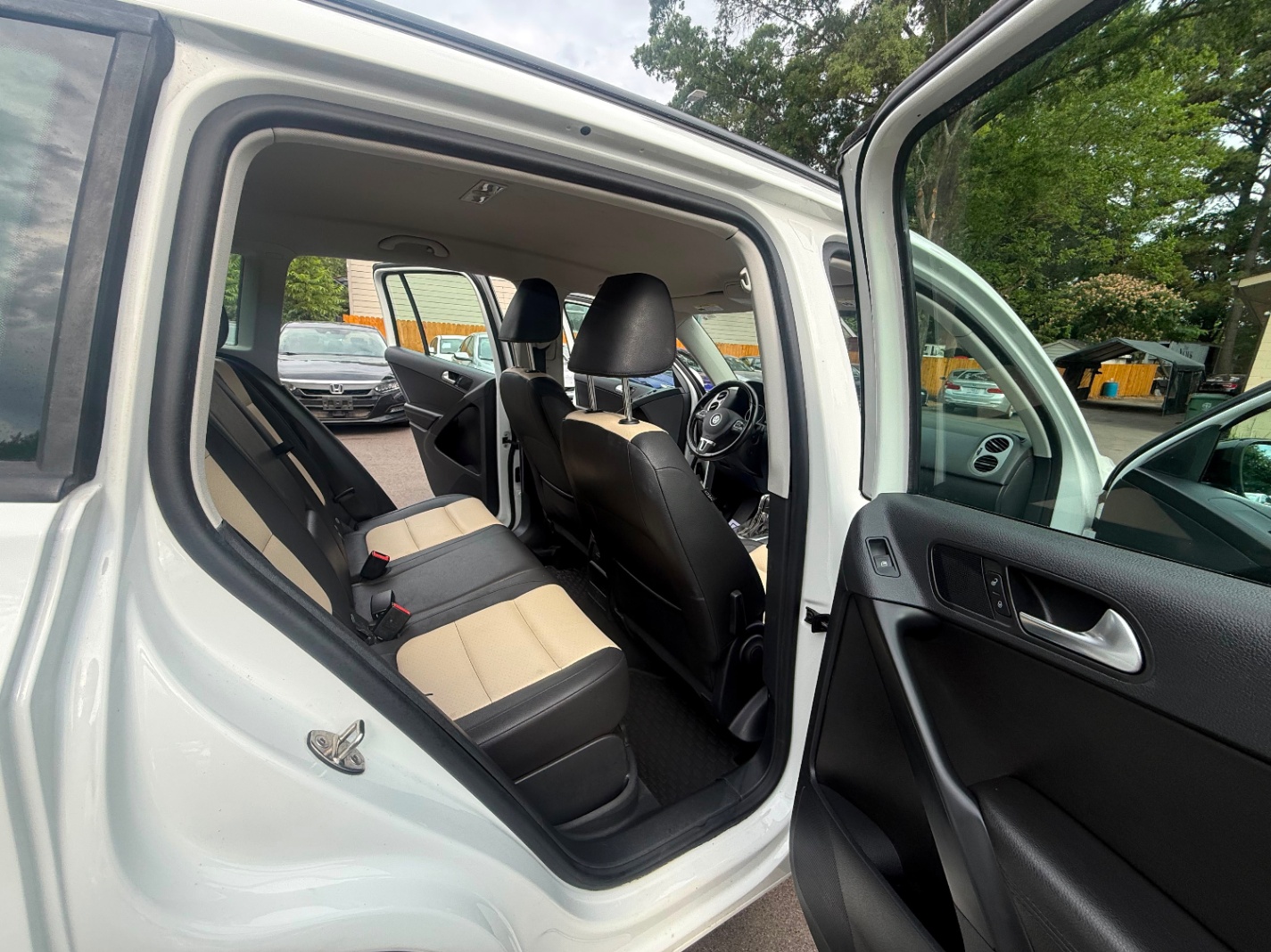 2016 VOLKSWAGEN TIGUAN SEL