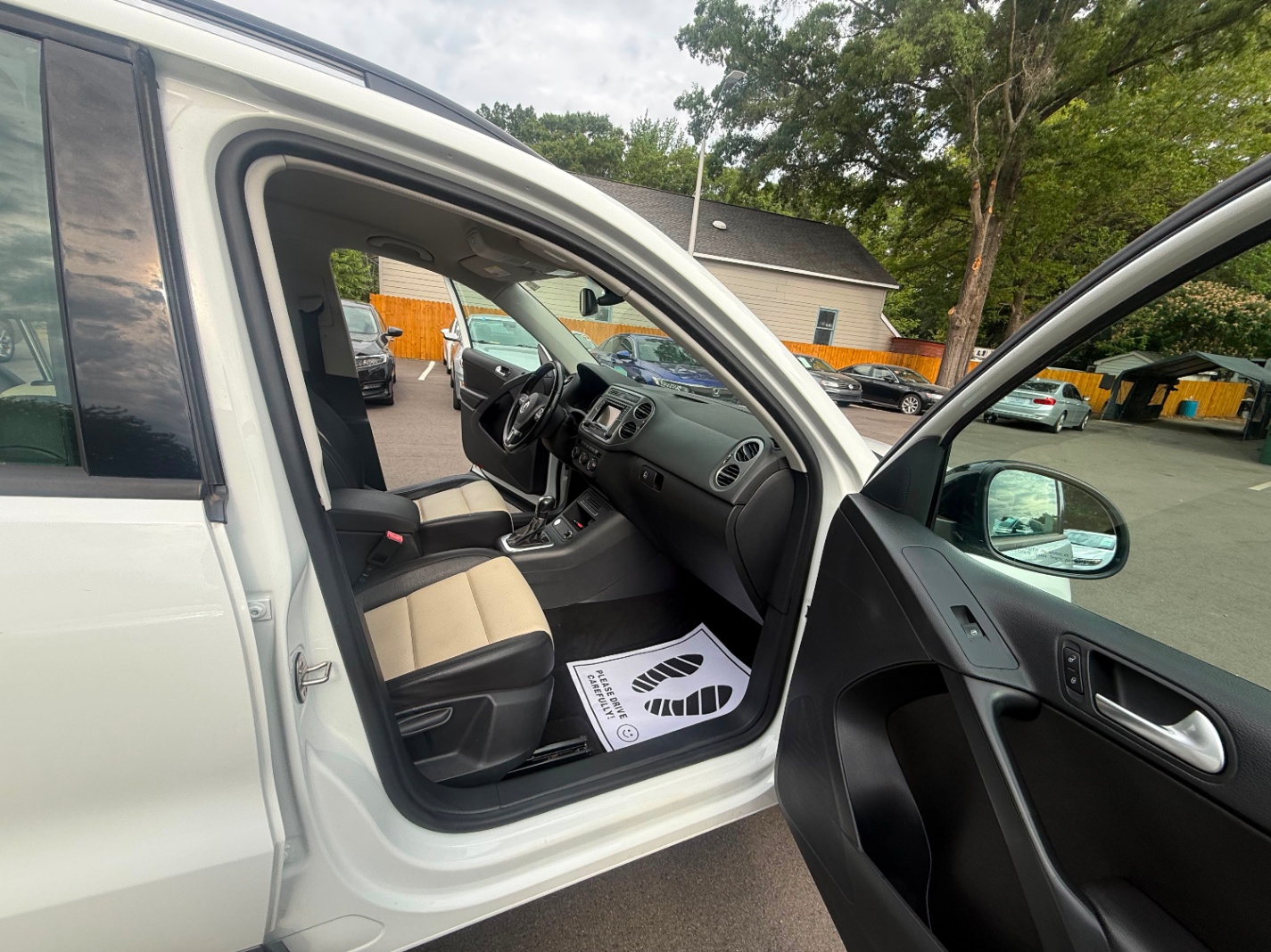 2016 VOLKSWAGEN TIGUAN SEL